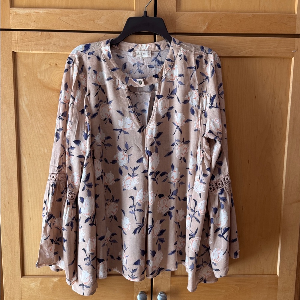 Altar'd State Floral Top in Cream and Blue